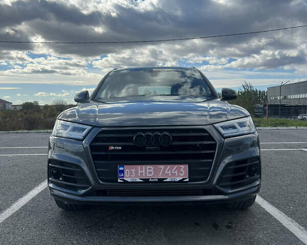 Сірий Ауді SQ5, об'ємом двигуна 3 л та пробігом 142 тис. км за 32500 $, фото 1 на Automoto.ua