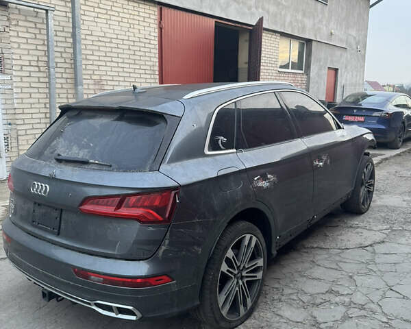 Сірий Ауді SQ5, об'ємом двигуна 3 л та пробігом 60 тис. км за 27500 $, фото 1 на Automoto.ua