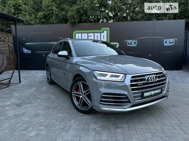 Сірий Ауді SQ5, об'ємом двигуна 3 л та пробігом 65 тис. км за 38500 $, фото 1 на Automoto.ua