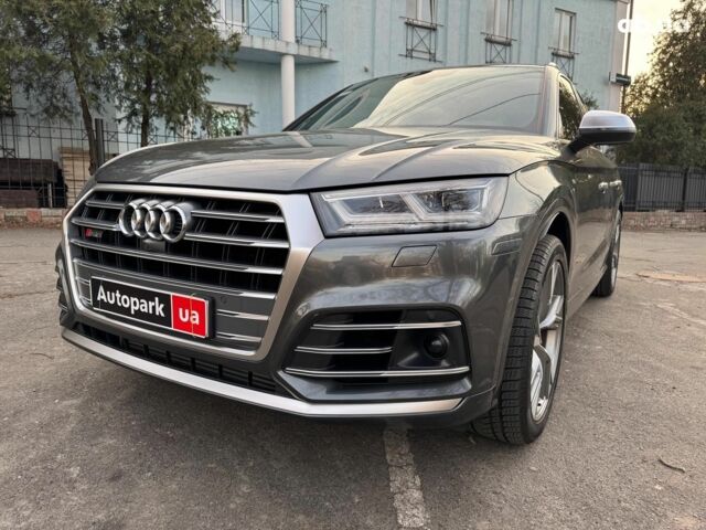 Серый Ауди SQ5, объемом двигателя 3 л и пробегом 48 тыс. км за 46690 $, фото 1 на Automoto.ua