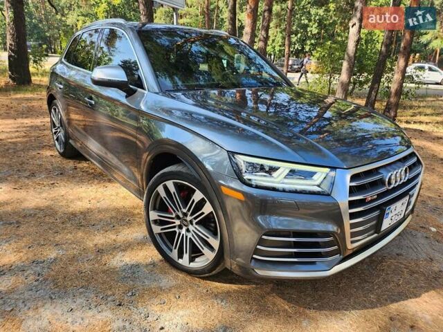 Серый Ауди SQ5, объемом двигателя 3 л и пробегом 88 тыс. км за 34300 $, фото 1 на Automoto.ua