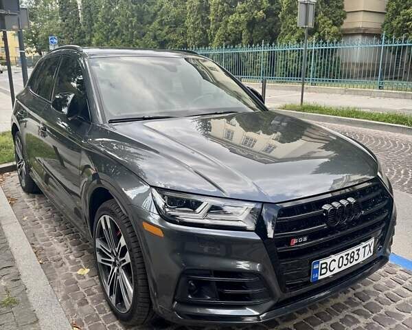 Серый Ауди SQ5, объемом двигателя 3 л и пробегом 50 тыс. км за 39900 $, фото 1 на Automoto.ua
