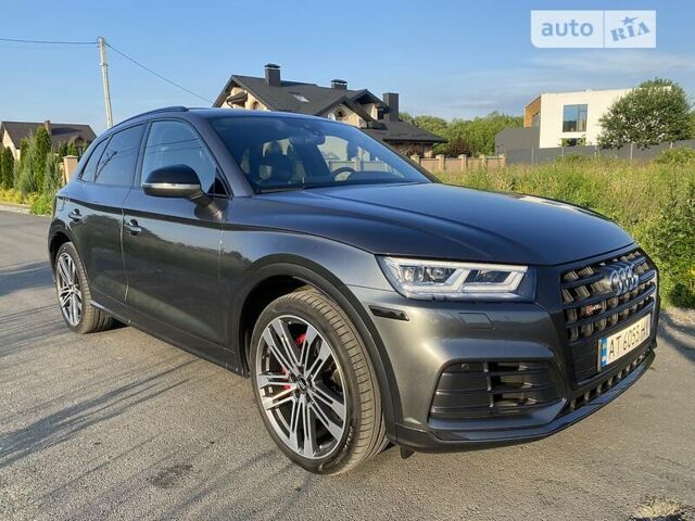 Серый Ауди SQ5, объемом двигателя 3 л и пробегом 14 тыс. км за 49000 $, фото 1 на Automoto.ua