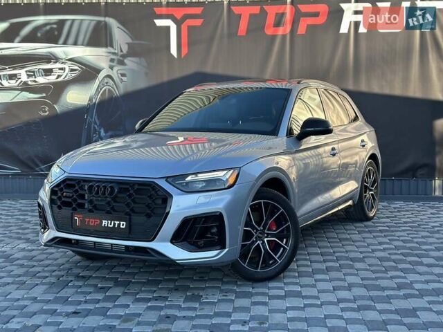 Серый Ауди SQ5, объемом двигателя 3 л и пробегом 18 тыс. км за 35900 $, фото 1 на Automoto.ua