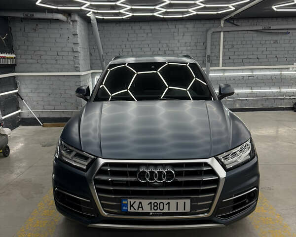 Синий Ауди SQ5, объемом двигателя 3 л и пробегом 189 тыс. км за 52114 $, фото 1 на Automoto.ua