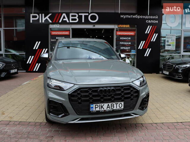 Серый Ауди SQ5 Sportback, объемом двигателя 3 л и пробегом 67 тыс. км за 54900 $, фото 1 на Automoto.ua