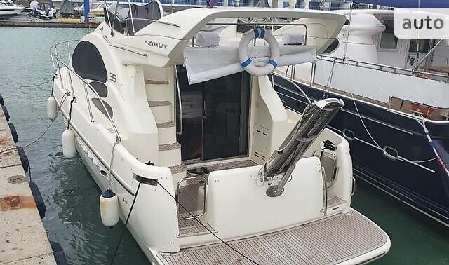 Азімут Flybridge-Range, об'ємом двигуна 0 л та пробігом 10 тис. км за 165000 $, фото 1 на Automoto.ua