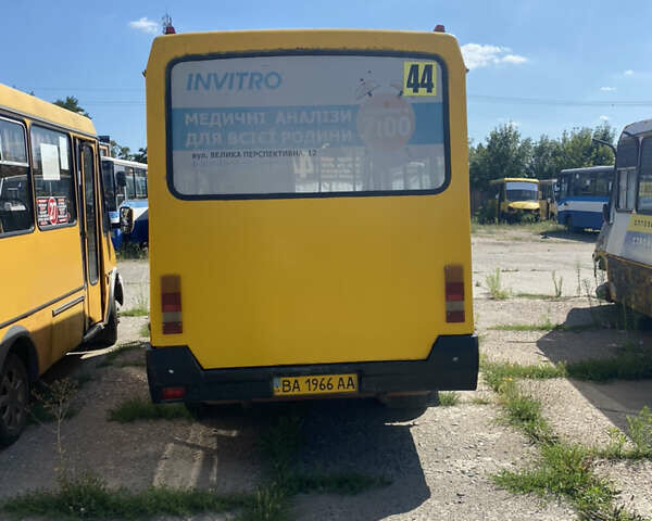 Желтый БАЗ 2215, объемом двигателя 2.5 л и пробегом 1 тыс. км за 5000 $, фото 1 на Automoto.ua