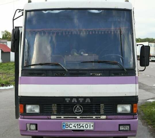 Белый БАЗ А 079 Эталон, объемом двигателя 5.68 л и пробегом 570 тыс. км за 4500 $, фото 1 на Automoto.ua
