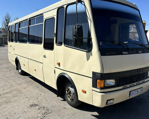 Бежевий БАЗ А 079 Еталон, об'ємом двигуна 5.67 л та пробігом 500 тис. км за 12000 $, фото 1 на Automoto.ua