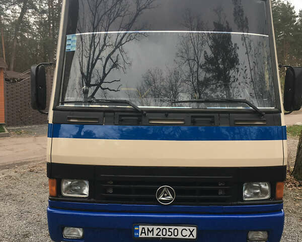 БАЗ А 079 Эталон, объемом двигателя 5.7 л и пробегом 380 тыс. км за 20000 $, фото 1 на Automoto.ua