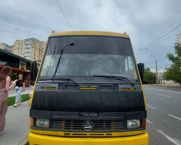 Желтый БАЗ А 079 Эталон, объемом двигателя 5.68 л и пробегом 100 тыс. км за 8000 $, фото 1 на Automoto.ua