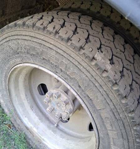 Желтый БАЗ А 079 Эталон, объемом двигателя 4.58 л и пробегом 250 тыс. км за 6500 $, фото 1 на Automoto.ua