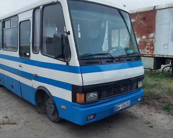 Синий БАЗ А 079 Эталон, объемом двигателя 5.68 л и пробегом 1 тыс. км за 4500 $, фото 1 на Automoto.ua
