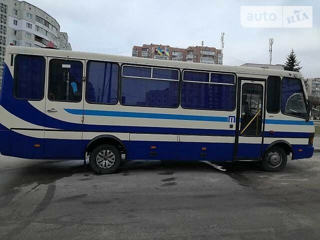 БАЗ БАЗ, объемом двигателя 5.7 л и пробегом 300 тыс. км за 20900 $, фото 1 на Automoto.ua