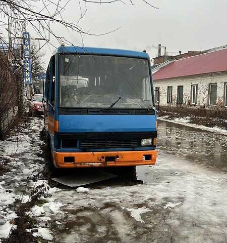 Синий БАЗ А079.23, объемом двигателя 5.68 л и пробегом 1 тыс. км за 1500 $, фото 1 на Automoto.ua
