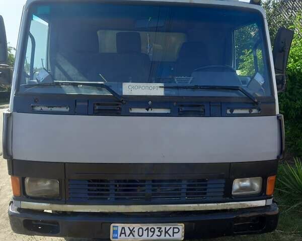 Белый БАЗ Т901.60, объемом двигателя 5.68 л и пробегом 330 тыс. км за 7200 $, фото 1 на Automoto.ua