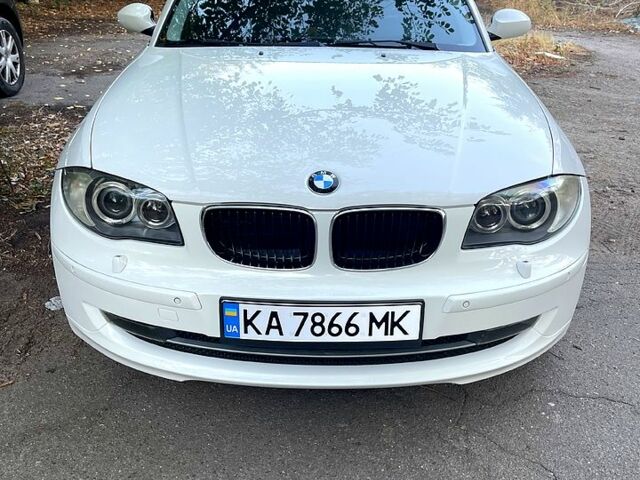 Білий БМВ 1 Серія, об'ємом двигуна 1.6 л та пробігом 132 тис. км за 6000 $, фото 1 на Automoto.ua