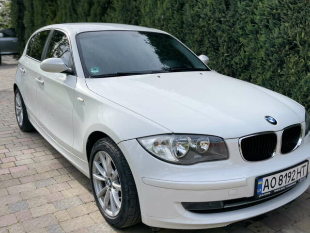 Білий БМВ 1 Серія, об'ємом двигуна 1.6 л та пробігом 170 тис. км за 6500 $, фото 1 на Automoto.ua