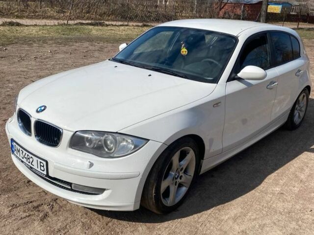 Белый БМВ 1 Серия, объемом двигателя 1.6 л и пробегом 221 тыс. км за 6500 $, фото 1 на Automoto.ua