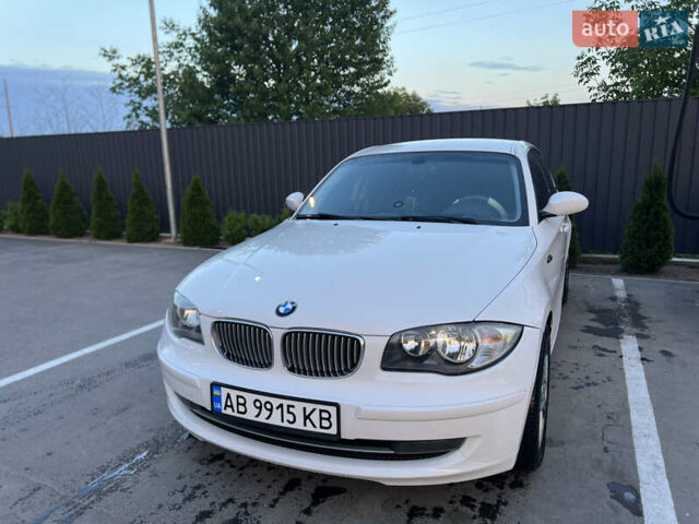 Білий БМВ 1 Серія, об'ємом двигуна 2 л та пробігом 270 тис. км за 7500 $, фото 1 на Automoto.ua