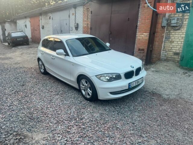 Белый БМВ 1 Серия, объемом двигателя 2 л и пробегом 360 тыс. км за 7200 $, фото 1 на Automoto.ua