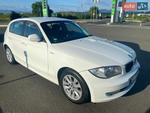 Белый БМВ 1 Серия, объемом двигателя 2 л и пробегом 228 тыс. км за 7200 $, фото 1 на Automoto.ua
