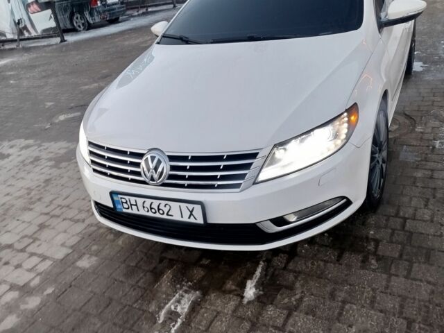 Білий БМВ 1 Серія, об'ємом двигуна 2 л та пробігом 208 тис. км за 8700 $, фото 1 на Automoto.ua