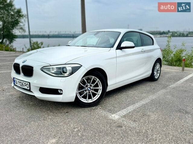 Белый БМВ 1 Серия, объемом двигателя 2 л и пробегом 242 тыс. км за 9800 $, фото 1 на Automoto.ua