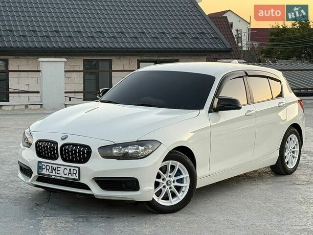 Белый БМВ 1 Серия, объемом двигателя 2 л и пробегом 150 тыс. км за 15999 $, фото 1 на Automoto.ua