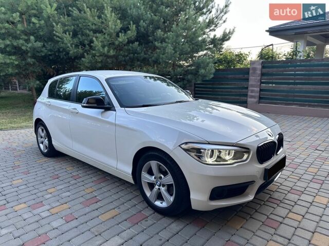 Белый БМВ 1 Серия, объемом двигателя 1.8 л и пробегом 125 тыс. км за 17500 $, фото 1 на Automoto.ua
