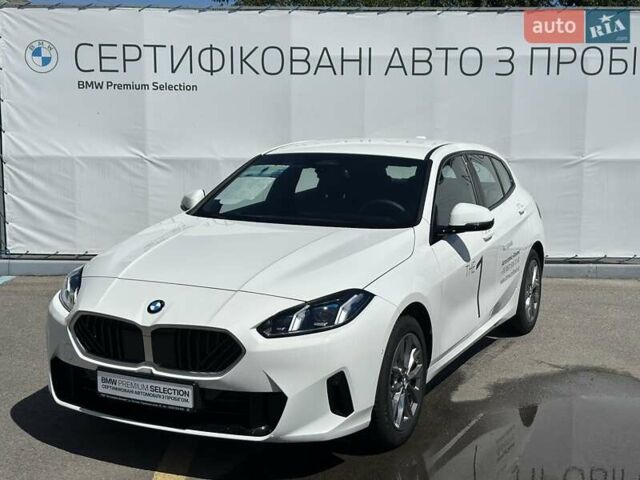 Белый БМВ 1 Серия, объемом двигателя 1.5 л и пробегом 3 тыс. км за 34052 $, фото 1 на Automoto.ua