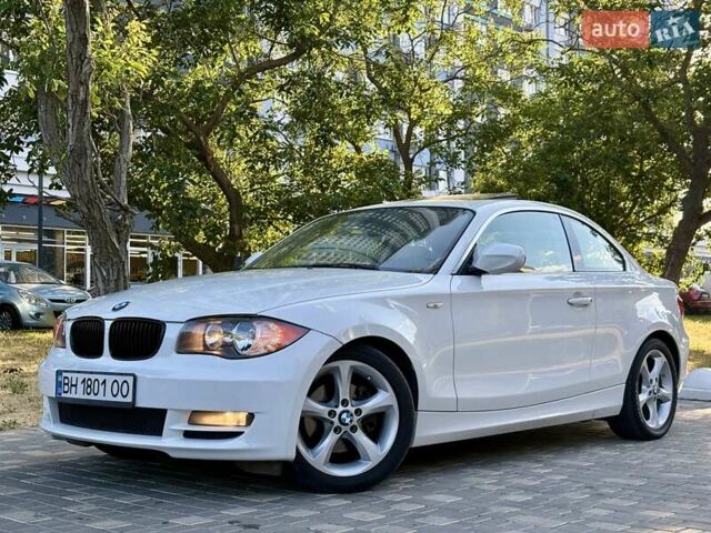 Білий БМВ 1 Серія, об'ємом двигуна 3 л та пробігом 152 тис. км за 9999 $, фото 1 на Automoto.ua