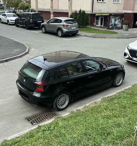 Чорний БМВ 1 Серія, об'ємом двигуна 2 л та пробігом 317 тис. км за 3030 $, фото 1 на Automoto.ua