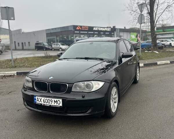 Черный БМВ 1 Серия, объемом двигателя 2 л и пробегом 333 тыс. км за 6000 $, фото 1 на Automoto.ua
