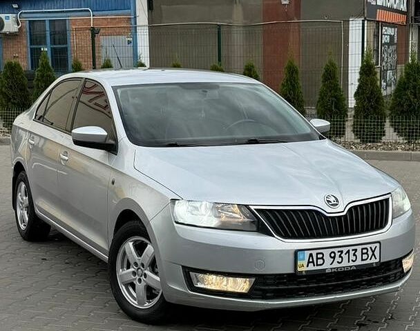 Черный БМВ 1 Серия, объемом двигателя 2 л и пробегом 300 тыс. км за 5009 $, фото 1 на Automoto.ua