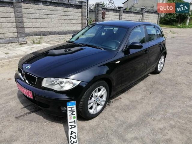 Черный БМВ 1 Серия, объемом двигателя 1.6 л и пробегом 226 тыс. км за 5900 $, фото 1 на Automoto.ua