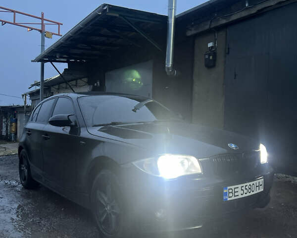 Черный БМВ 1 Серия, объемом двигателя 1.6 л и пробегом 197 тыс. км за 6600 $, фото 1 на Automoto.ua