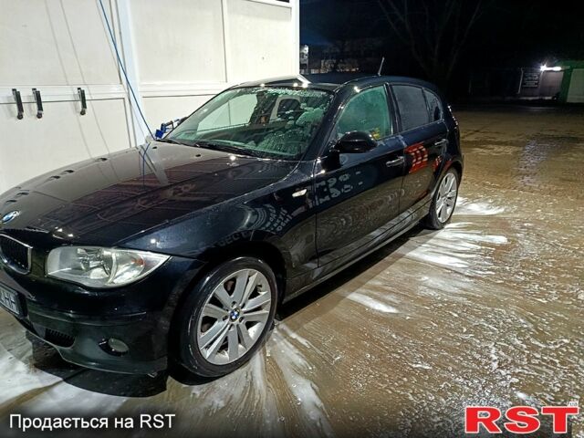 Чорний БМВ 1 Серія, об'ємом двигуна 2 л та пробігом 240 тис. км за 6300 $, фото 1 на Automoto.ua