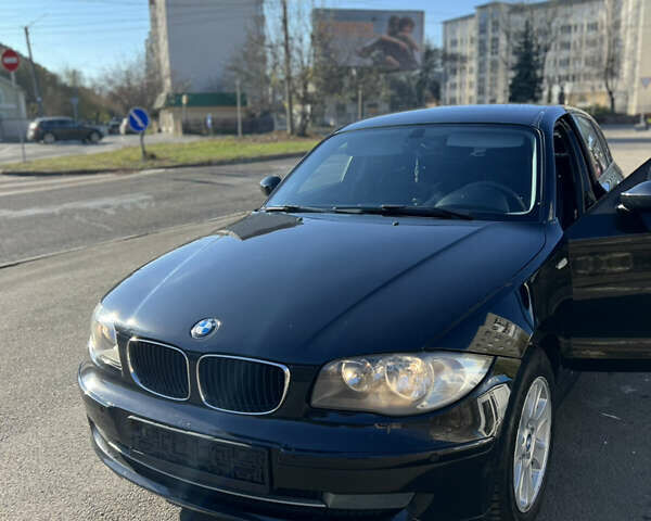 Черный БМВ 1 Серия, объемом двигателя 2 л и пробегом 271 тыс. км за 8499 $, фото 1 на Automoto.ua