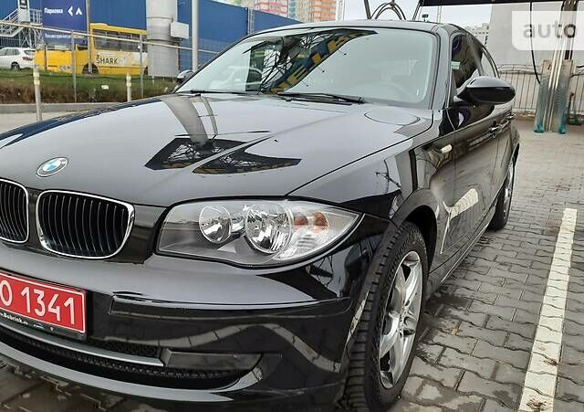 Чорний БМВ 1 Серія, об'ємом двигуна 1.6 л та пробігом 200 тис. км за 6350 $, фото 1 на Automoto.ua