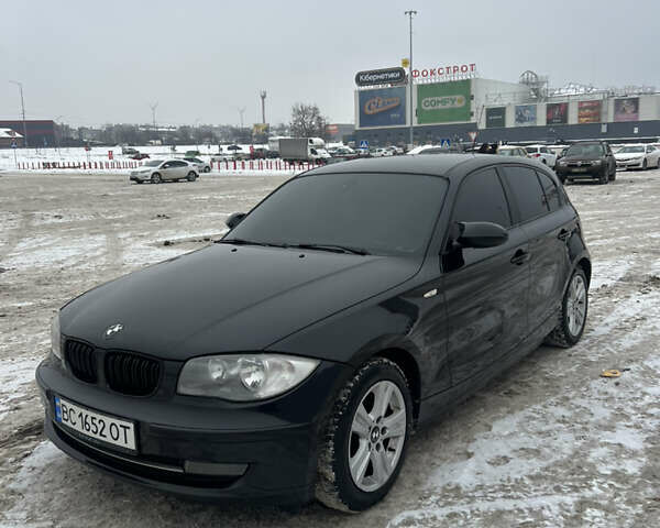 Чорний БМВ 1 Серія, об'ємом двигуна 2 л та пробігом 213 тис. км за 7300 $, фото 1 на Automoto.ua