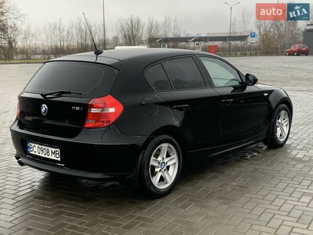 Черный БМВ 1 Серия, объемом двигателя 2 л и пробегом 208 тыс. км за 7100 $, фото 1 на Automoto.ua