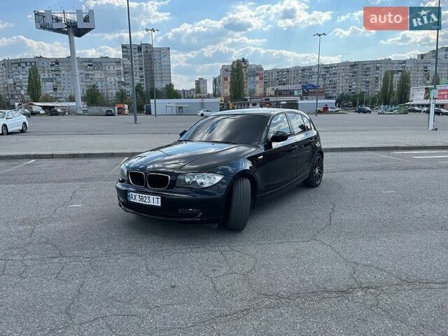 Черный БМВ 1 Серия, объемом двигателя 2 л и пробегом 203 тыс. км за 7000 $, фото 1 на Automoto.ua