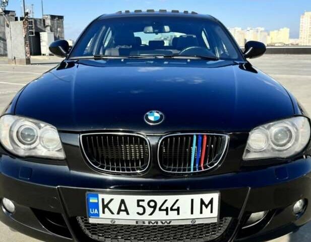 Черный БМВ 1 Серия, объемом двигателя 2 л и пробегом 276 тыс. км за 9850 $, фото 1 на Automoto.ua