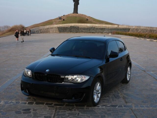 Чорний БМВ 1 Серія, об'ємом двигуна 1.6 л та пробігом 265 тис. км за 6500 $, фото 1 на Automoto.ua