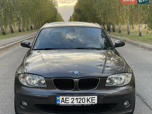 Коричневый БМВ 1 Серия, объемом двигателя 2 л и пробегом 370 тыс. км за 7500 $, фото 1 на Automoto.ua