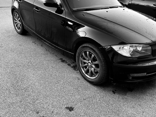 БМВ 1 Серія, об'ємом двигуна 1.6 л та пробігом 230 тис. км за 6500 $, фото 1 на Automoto.ua
