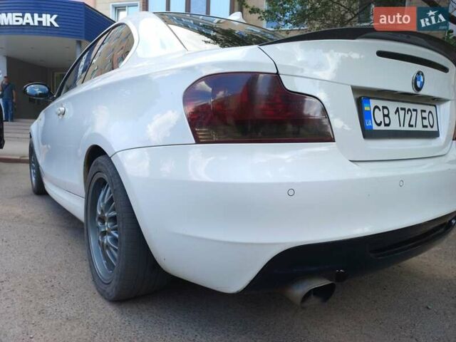 БМВ 1 Серия, объемом двигателя 2 л и пробегом 275 тыс. км за 9800 $, фото 1 на Automoto.ua