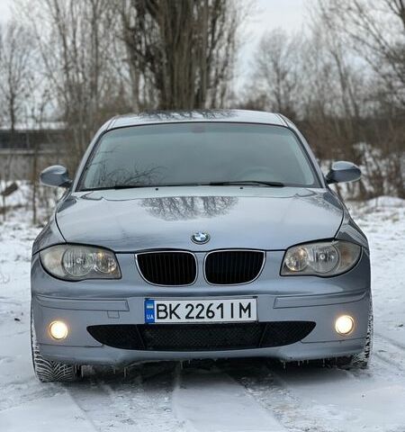 Сірий БМВ 1 Серія, об'ємом двигуна 2 л та пробігом 294 тис. км за 5999 $, фото 1 на Automoto.ua